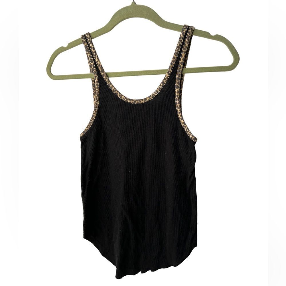 Victoria’s Secret PINK Black Ribbed Tank Top with Cheetah Detail size XS